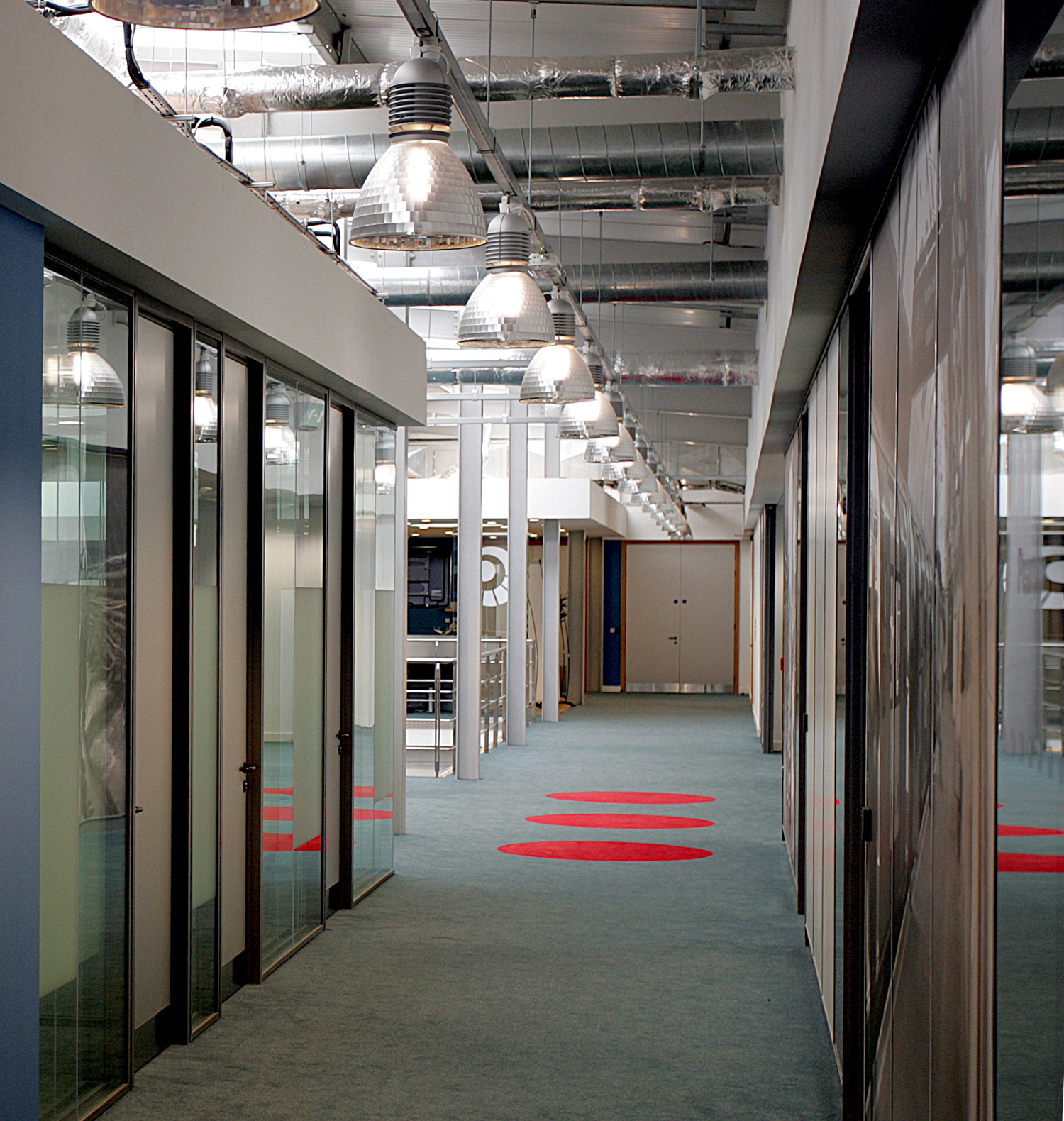 New build development - feasibility and planning - feature lighting along circulation area