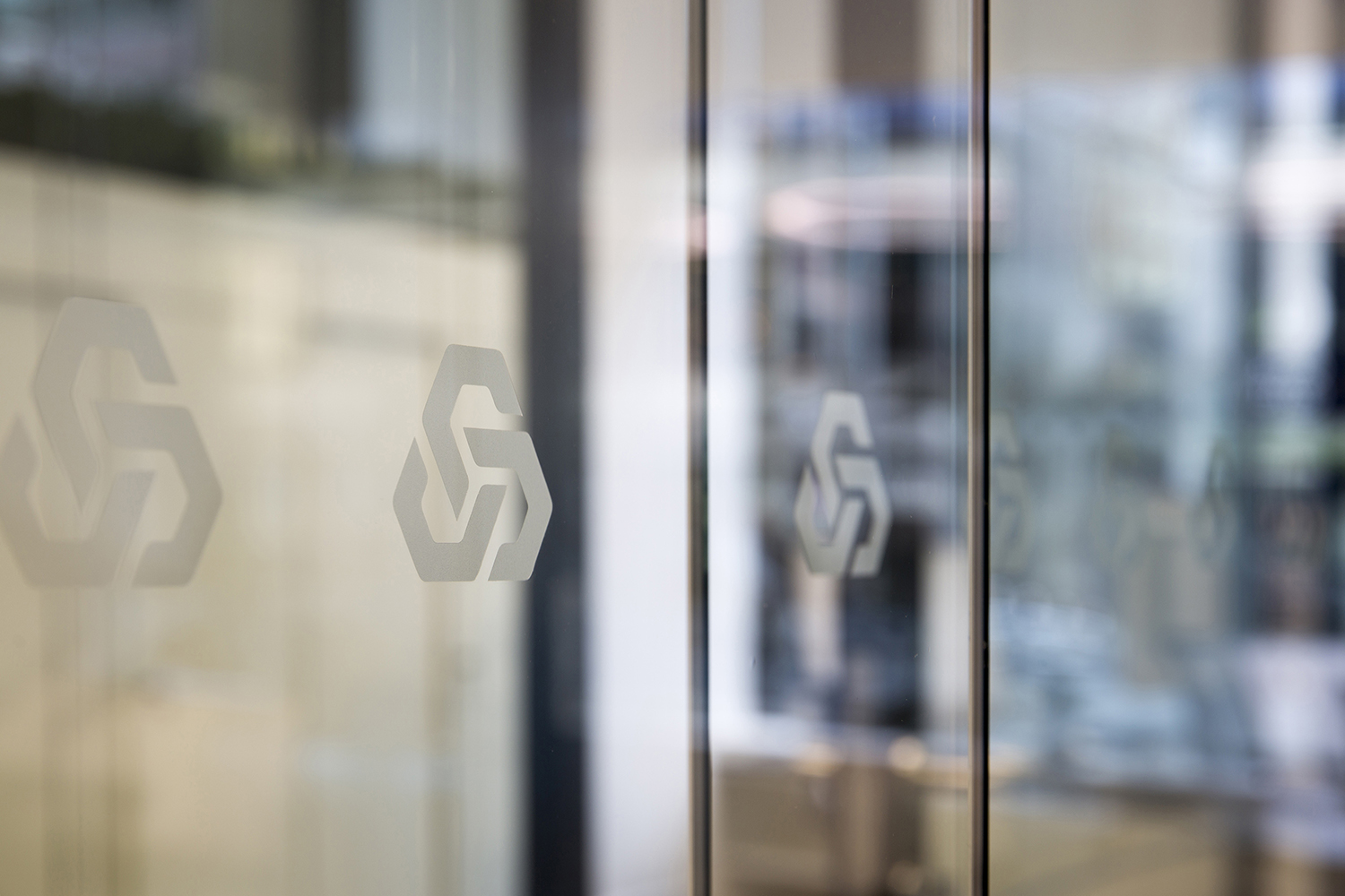 Design and branding for Caixa customer suite in London - detail photo of partitioning and manifestation