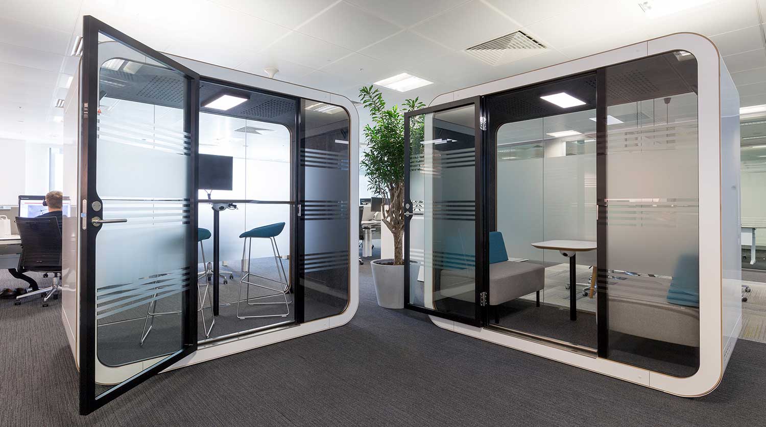 Quiet working/meeting pods