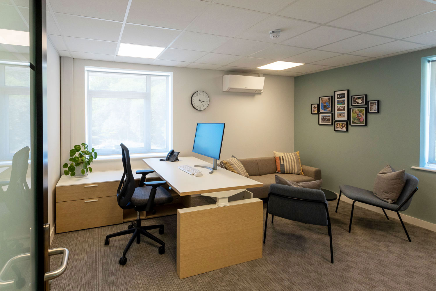 ECF charitable fund - CEO office