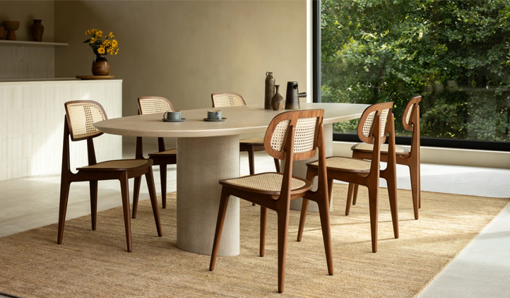 Titus dining chair